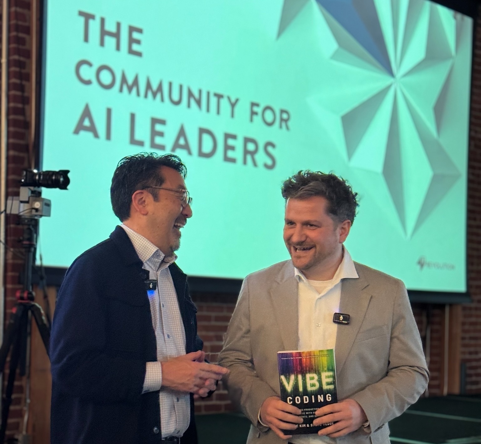 Cisco. Disney. John Deere. Die KI-Transformation ist Realität. Sind Sie bereit?